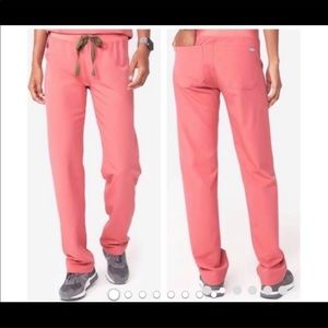 Limited Edition Figs Yola Petite Skinny Scrub Pant